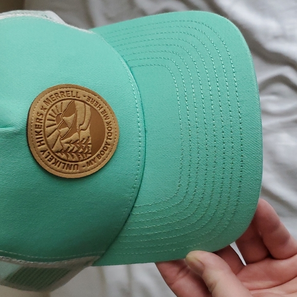 Merrell Green hiking Truckets Mesh Hat - Picture 10 of 10